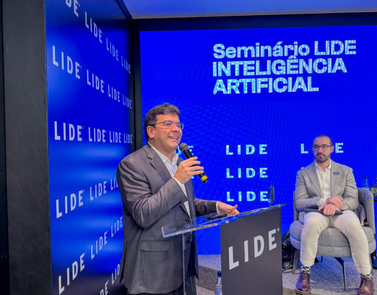 Em São Paulo, Rafael Fonteles destaca BO Fácil e Piauí Saúde Digital na gestão pública