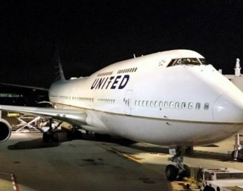 Avião com 168 pessoas quase colide com helicóptero militar na Califórnia