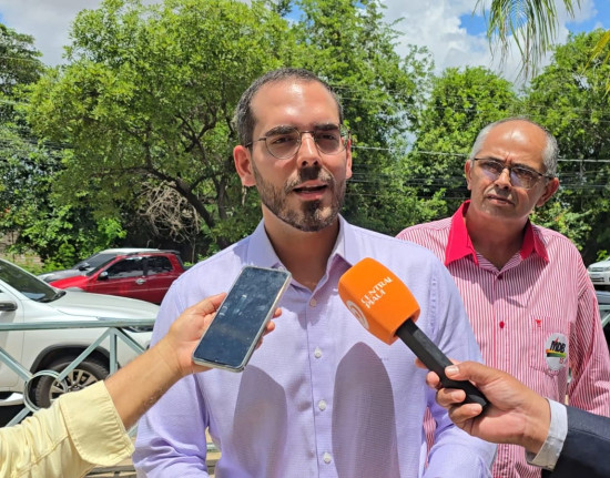 “Cada cidade tem sua realidade”, diz Marcos Aurélio sobre alianças divididas