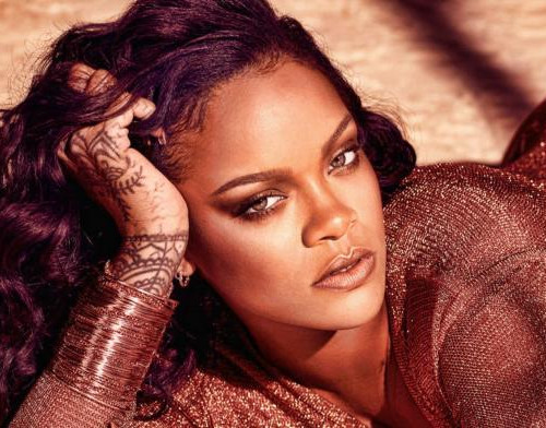 Após atentado, Rihanna relata momentos de pânico durante disparos