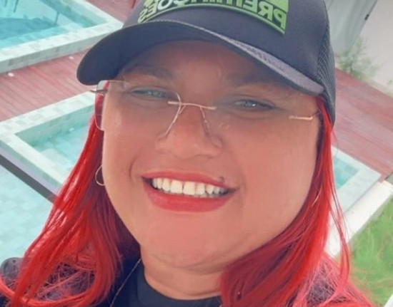 Blogueira é presa em operação que investiga apostas e rinha de galos em Parnaíba