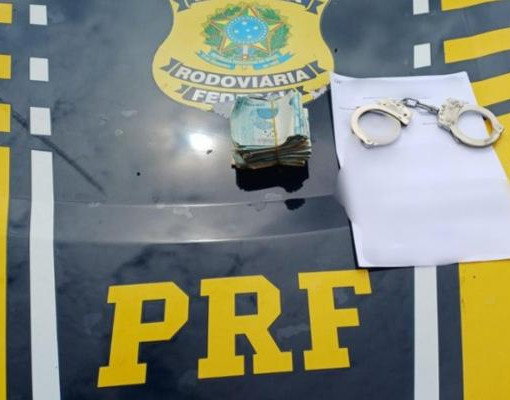 Foragido por latrocínio é detido pela PRF em fiscalização em Teresina