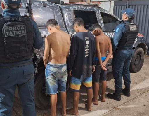 Adolescentes são apreendidos com arma após roubos na zona Sudeste