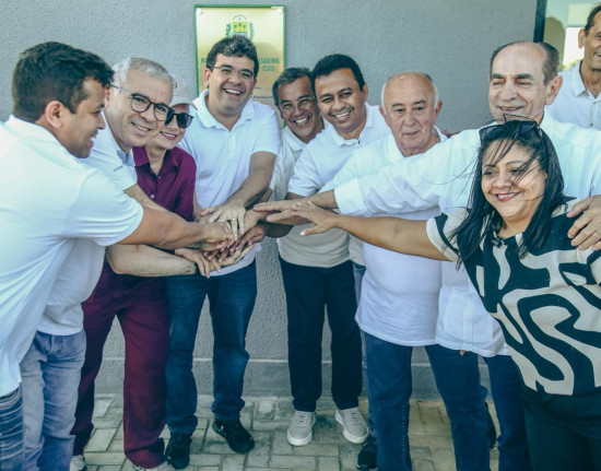 Rafael Fonteles entrega aeroporto com voos noturnos liberados em Uruçuí