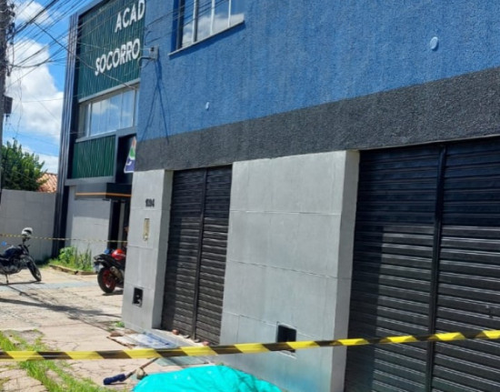 Pintor morre após cair de laje durante trabalho no Centro de Teresina
