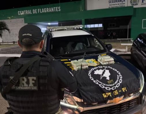 Dois jovens são detidos com quase 10 kg de crack em Parnaíba