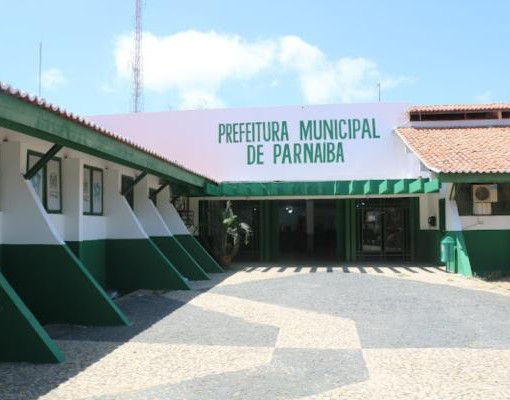 TCE aponta irregularidades em licitação de decoração de natal em Parnaíba