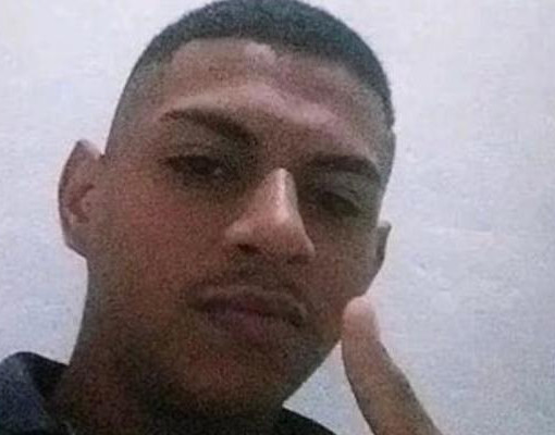 Jovem é morto a tiros dentro de bar em Teresina