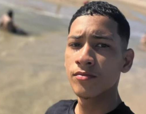 Adolescente de 18 anos desaparece em Teresina após sair para mutirão