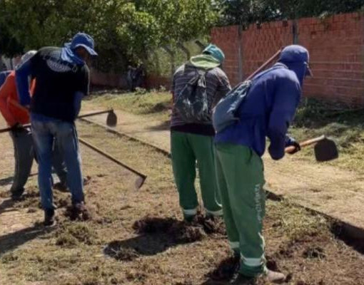 Prefeitura de José de Freitas intensifica limpeza e mobiliza mutirões nos bairros