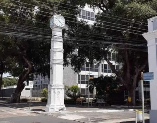 Relógio da Praça Rio Branco volta a ser destaque com programação musical