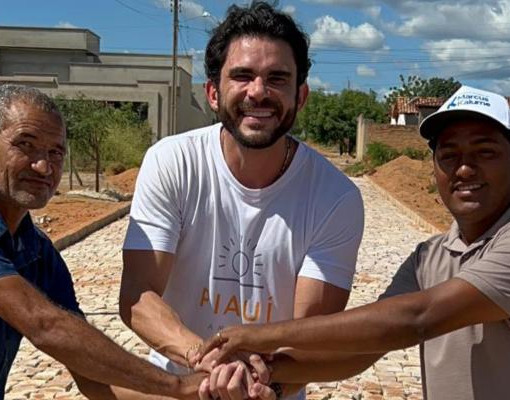 Deputado Dr. Marcus Kalume anuncia calçamento para comunidade rural em Flores