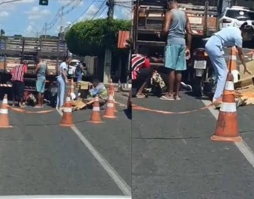 Casal é socorrido após motocicleta bater na traseira de caminhão em Teresina