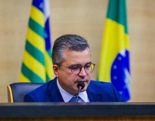 Projeto de Dr. Vinicius proíbe ultraprocessados em escolas e avança na Alepi