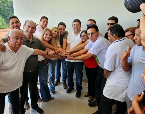 Deputada Ana Paula recebe Rafael Fonteles em agenda com lideranças no Sul do Piauí