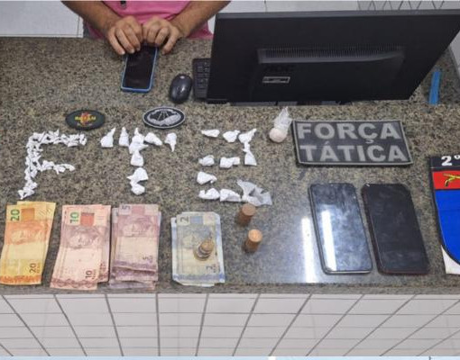 Suspeitos de tráfico são presos com crack e maconha em Ilha Grande do Piauí