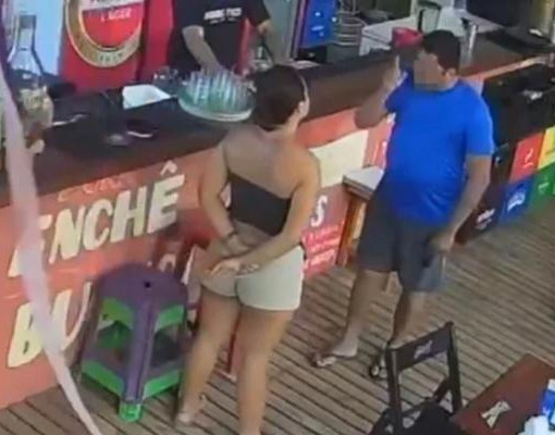Turista cospe no rosto de garçonete após discussão em restaurante de Barra Grande