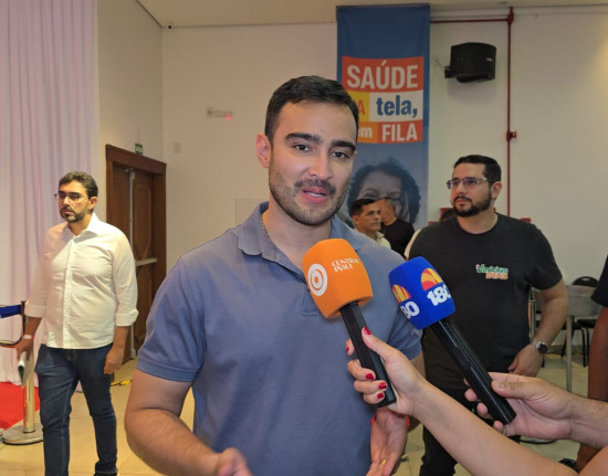 Vinícius Dias amplia base em José de Freitas com adesão de Antônio Abreu