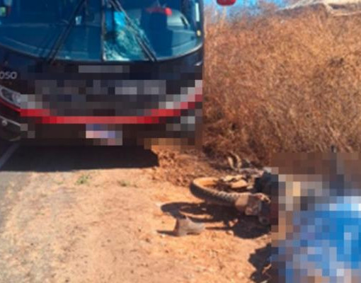 Idoso de 76 anos morre após moto ser atingida por ônibus no Sul do Piauí