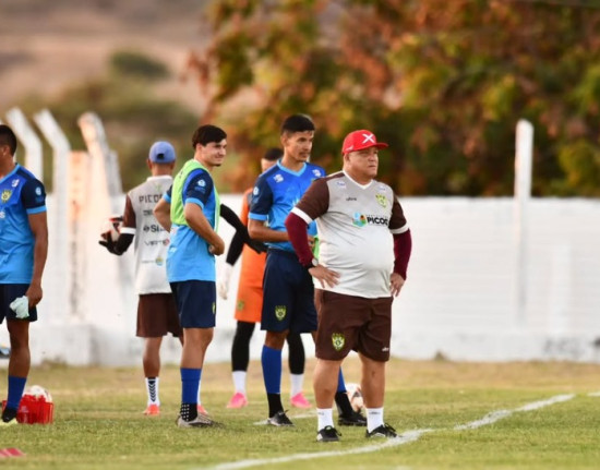 Picos agenda segundo amistoso da pré-temporada para a Série B do Piauiense