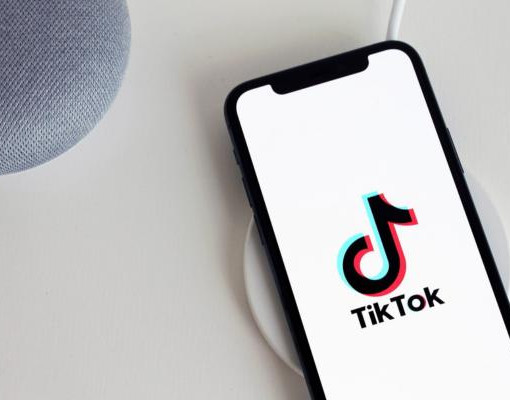 TikTok é multado em R$ 153,7 milhões por irregularidades com dados de adolescentes