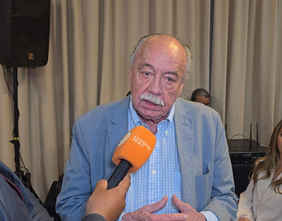 Freitas Neto defende redução da máquina pública e da carga tributária