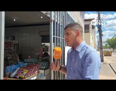 Assalt4ntes arm4dos com fac4 invad3m padaria e r3ndem funcionárias na Zona Norte de Teresina