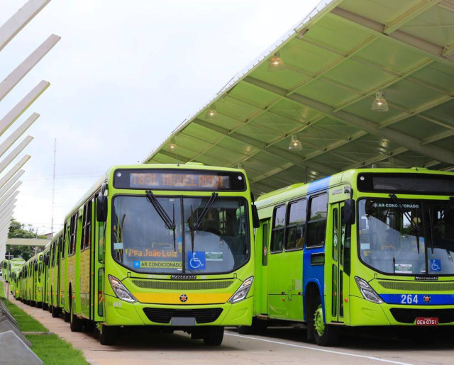 TRT determina 100% da frota de ônibus nos horários de pico durante paralisação em Teresina
