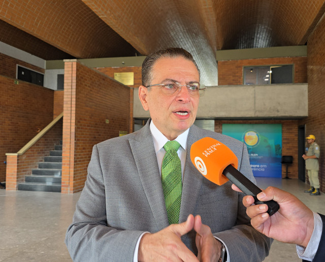 “Quer perder 150 mil votos?”, reage Gessivaldo após declaração de Marcelo Castro