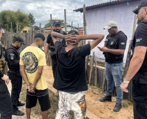 Dois homens são presos por roubo e estupro e adolescente é apreendido por homicídio em Floriano