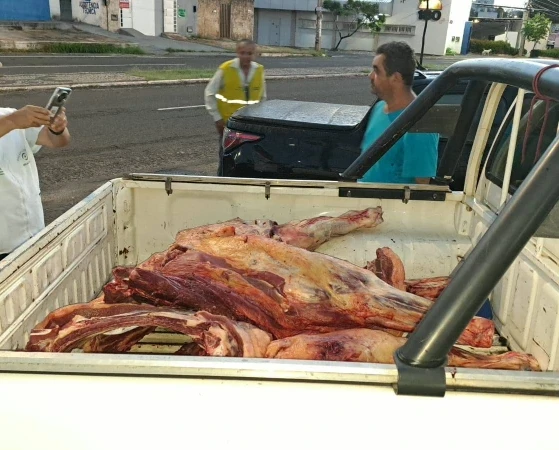 Vigilância Sanitária apreende 230 kg de carne sem inspeção em Teresina