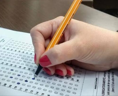 “Passo Certo”: Curso gratuito em Teresina prepara jovens para conquistar vagas no serviço público