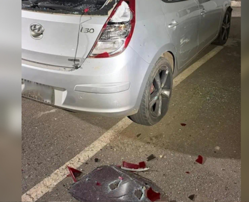 Confusão em hospital termina com mulher imobilizada por arma de choque da PM