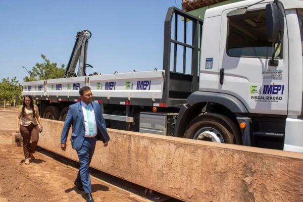 CPI do Lixo e Inmetro fazem vistoria em balança que mede coleta de lixo em Teresina