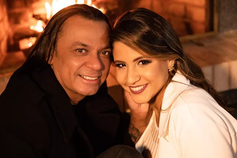 Carol Sousa anuncia fim do casamento com Frank Aguiar