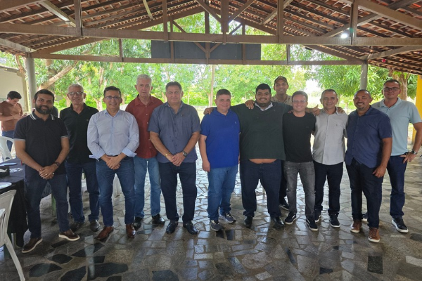 Deputado Fábio Xavier reúne lideranças e reforça articulação para reeleição