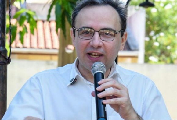 Vice-prefeito de Piracuruca sofre AVC e segue internado em UTI em Teresina