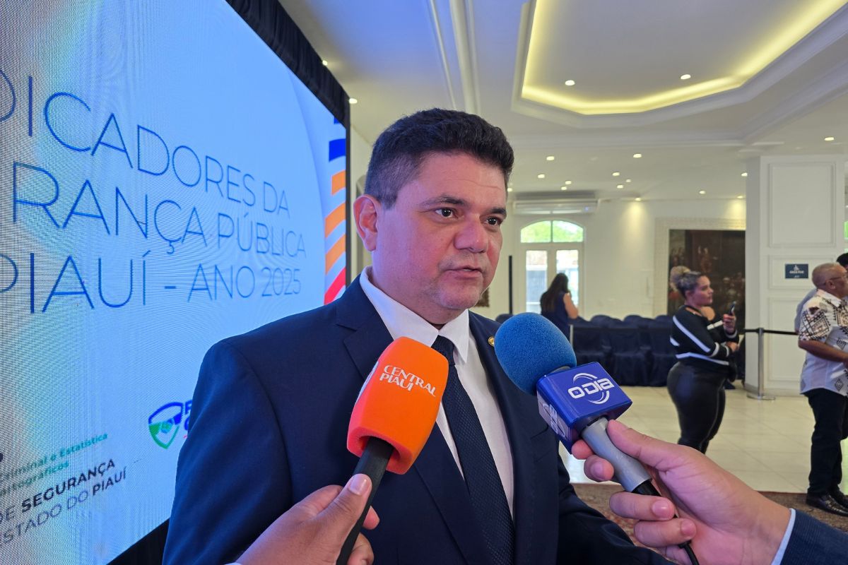 Fábio Xavier “puxa o bonde” e defende Washington Bandeira como vice