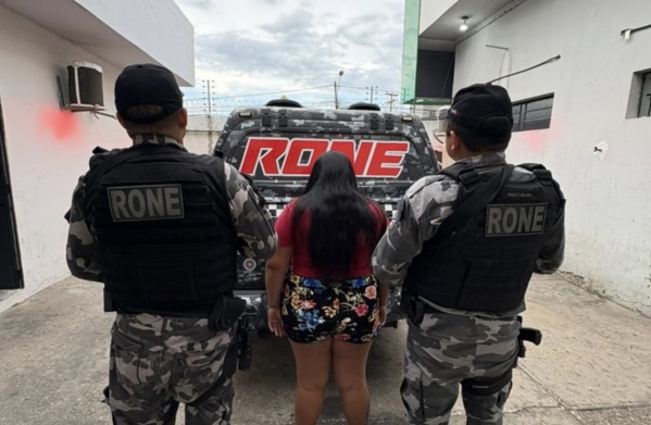 Mulher é presa com drogas e balanças de precisão em operação do BPRONE em Teresina