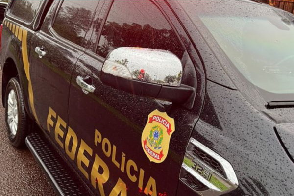 Polícia Federal cumpre mandados em operação contra tráfico entre Piauí e Ceará