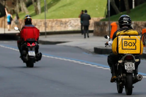 Número de trabalhadores por aplicativos cresce 170% em 10 anos no Brasil