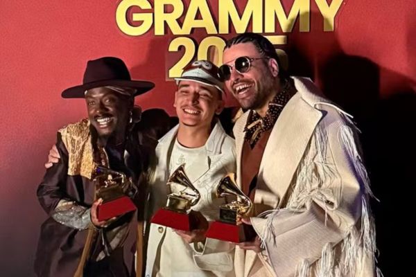 João Gomes, Mestrinho e Jota.Pê conquistam seu 1º Grammy Latino com Dominguinho e reação espontânea