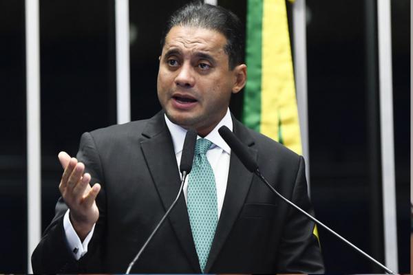 PF pede prisão do senador Weverton, mas PGR e STF rejeitam medida