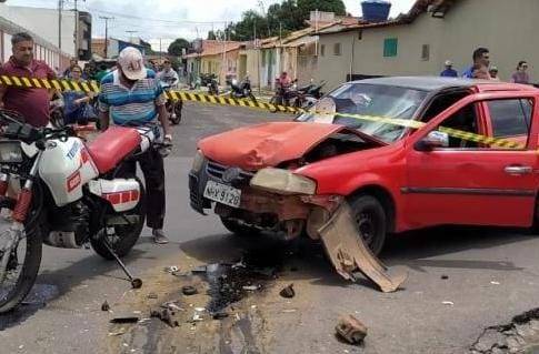 Colisão entre carro e moto mata dono de pizzaria no Centro de Pedro II