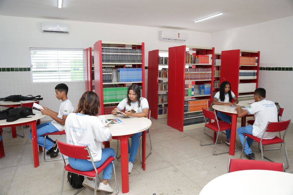 Governador inaugura reforma, ampliação e modernização da UE Benjamin Baptista, em Teresina