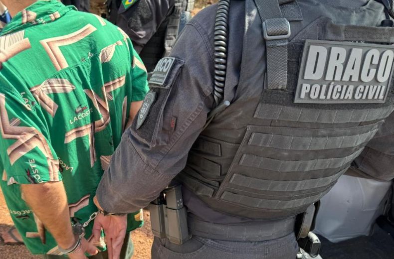 DRACO cumpre mandados contra membros de facção em Altos