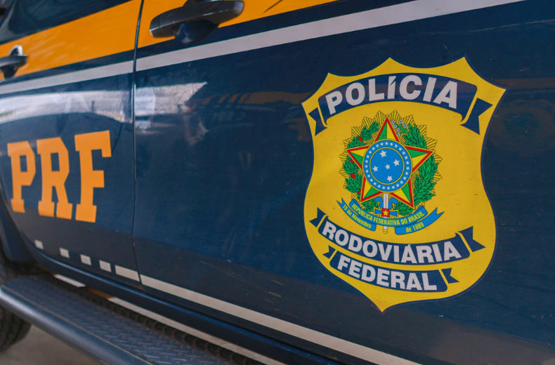 Duas pessoas morrem após colisão na BR-135
