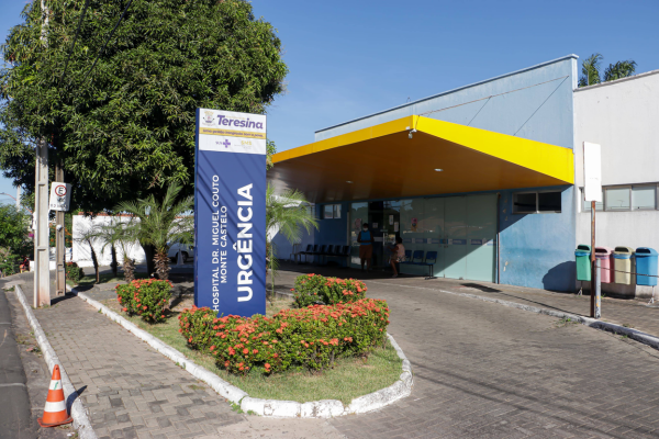 Paciente é baleado na perna após tentar tomar arma de PM em hospital de Teresina