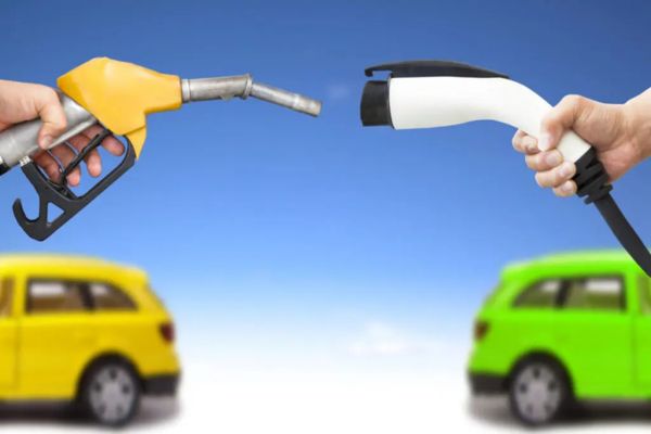 Gasolina, Etanol ou Carro Elétrico? Como Escolher o Mais Econômico em 2025