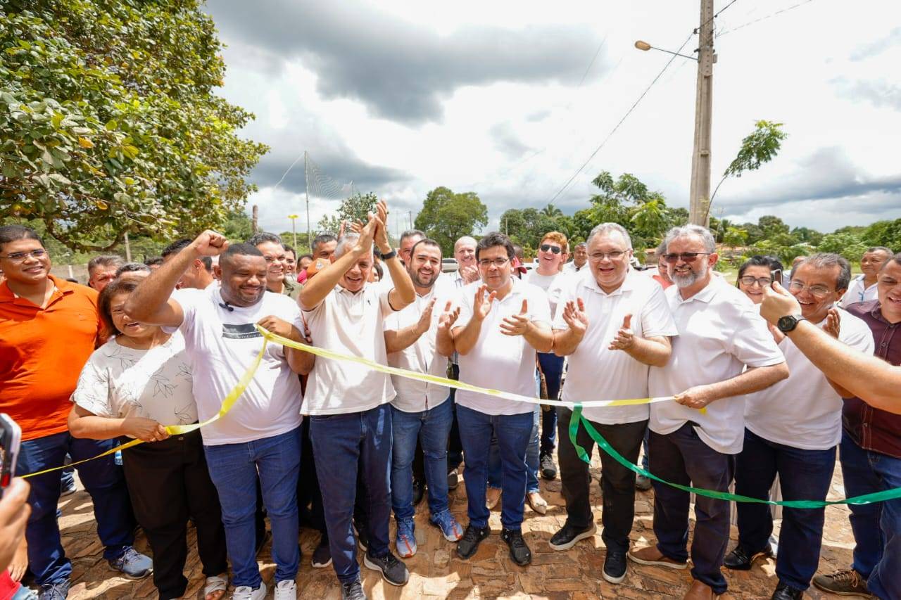 Governador Rafael Fonteles entrega obras na cidade de Campo Maior